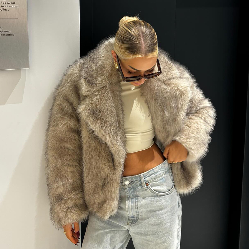 Chic Street Girls Gradient Fau - Women Streetwear Brand recension och pris